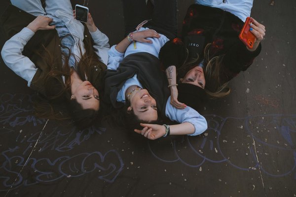 Découvrez la collection de bagues tête de mort artisanales